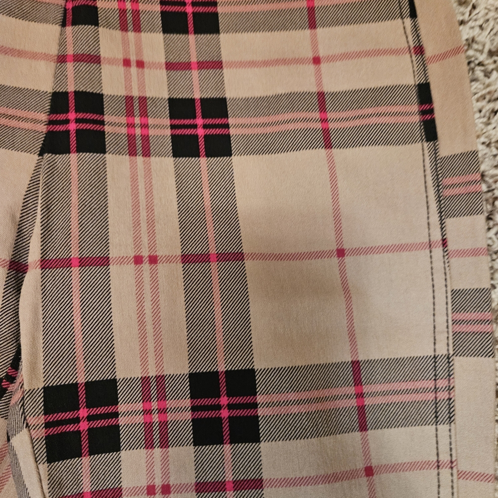 New York & Company Beige and Black Plaid Cropped Pants - Picture 5 of 8